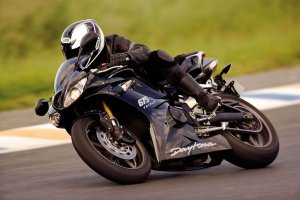 Triumph Daytona 675
